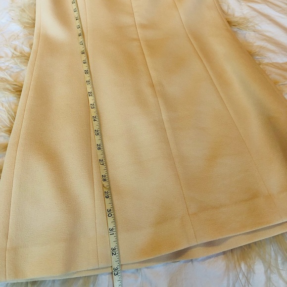 Jessica, a stylish and contemporary fashion, with Hong Kong as home base - Picture 3 of 14